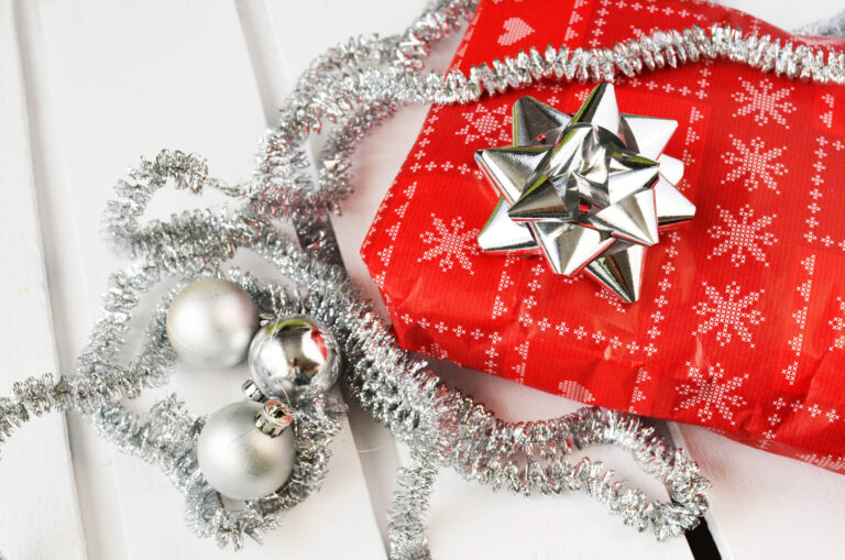 Vintage Beauty in Decorations